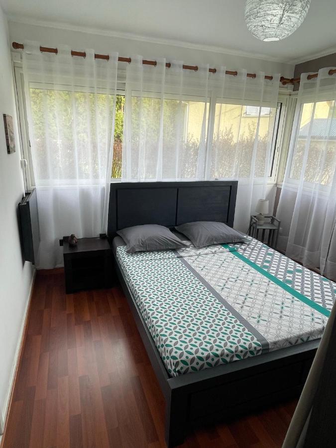 Villa Au Pied Du Volcan เลอ ตอมปง ภายนอก รูปภาพ